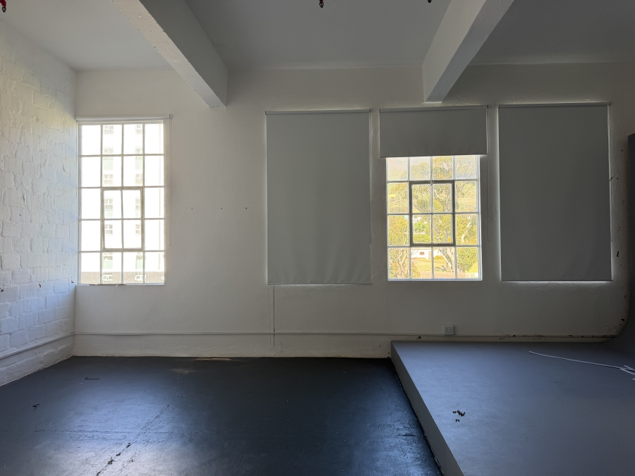 To Let Commercial Property for Rent in Woodstock Western Cape